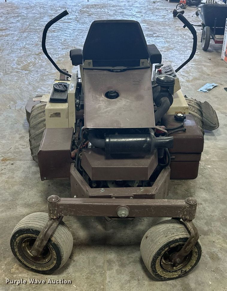 image for item ML9068 Grasshopper 721D2  ZTR lawn mower