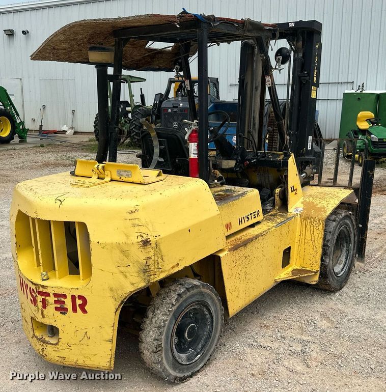 image for item ML9070 Hyster XL2  forklift