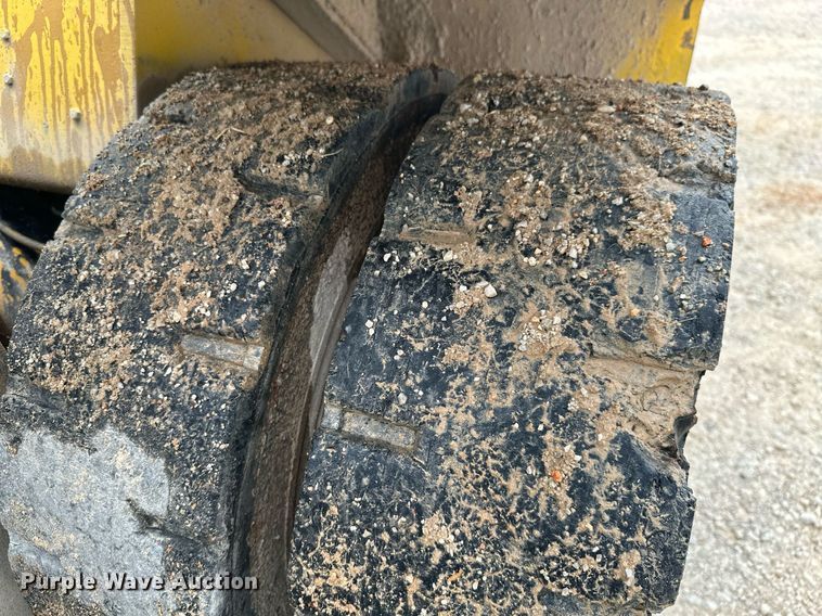 image for item ML9070 Hyster XL2  forklift