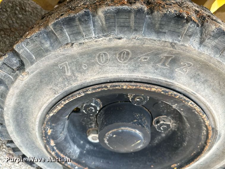 image for item ML9070 Hyster XL2  forklift