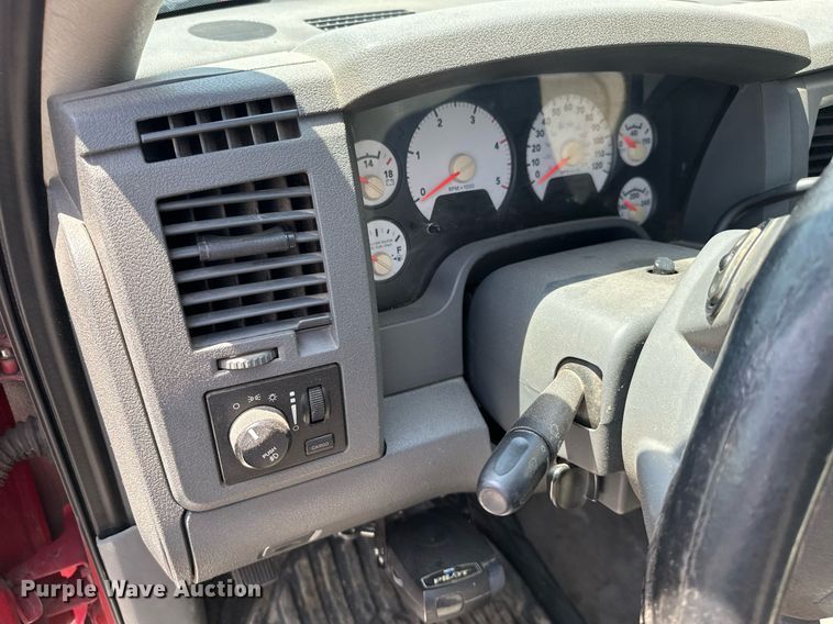 image for item ML9115 2008 Dodge Ram 2500HD  Quad Cab pickup truck