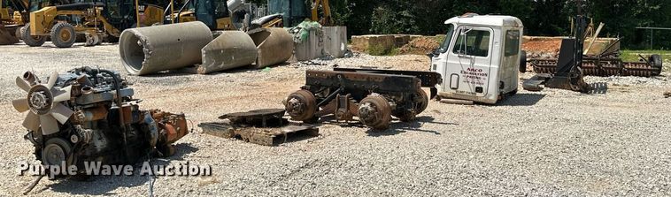 image for item ML9116 Truck parts, disk, and dozer blade