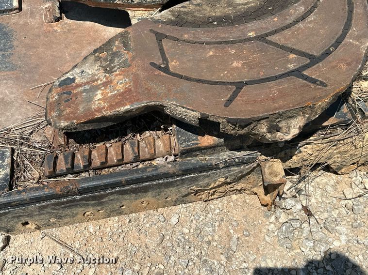 image for item ML9116 Truck parts, disk, and dozer blade