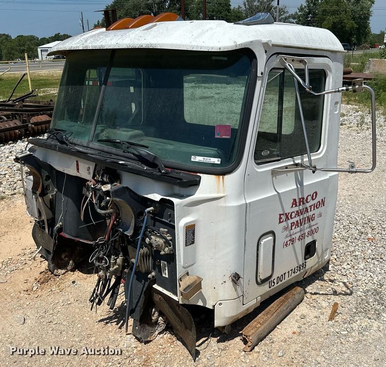 image for item ML9116 Truck parts, disk, and dozer blade