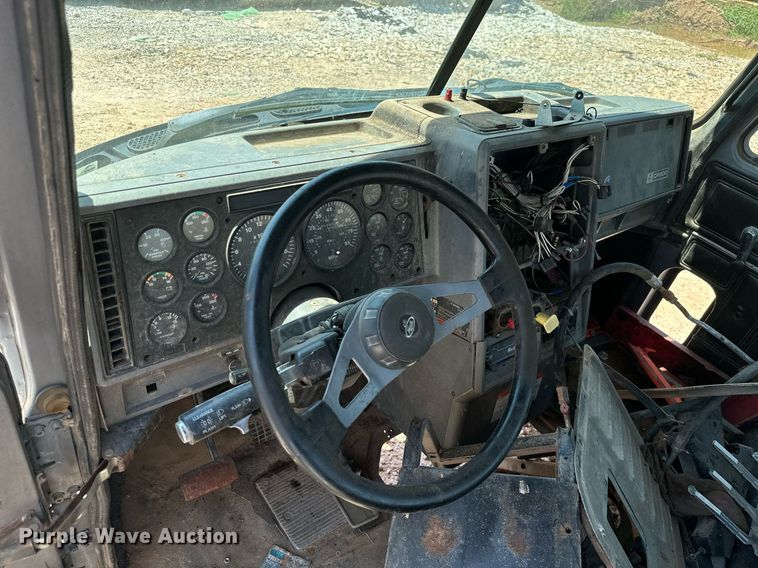 image for item ML9116 Truck parts, disk, and dozer blade