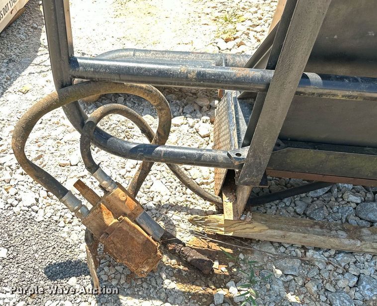 image for item ML9116 Truck parts, disk, and dozer blade