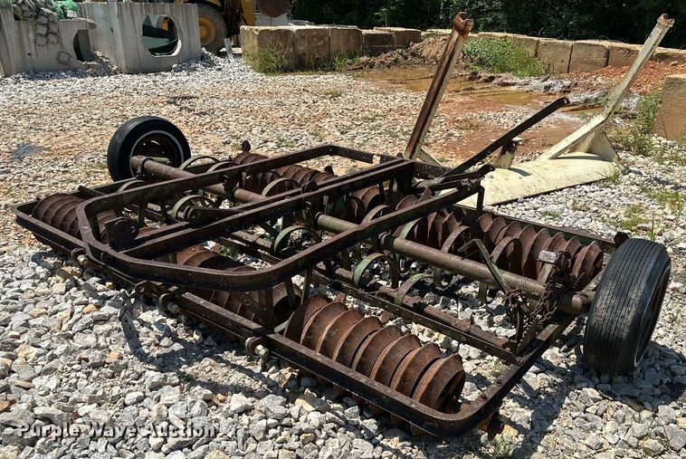 image for item ML9116 Truck parts, disk, and dozer blade