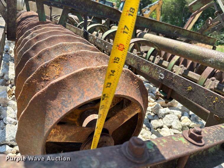 image for item ML9116 Truck parts, disk, and dozer blade