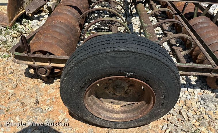 image for item ML9116 Truck parts, disk, and dozer blade