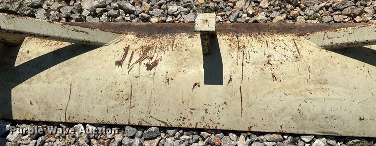 image for item ML9116 Truck parts, disk, and dozer blade