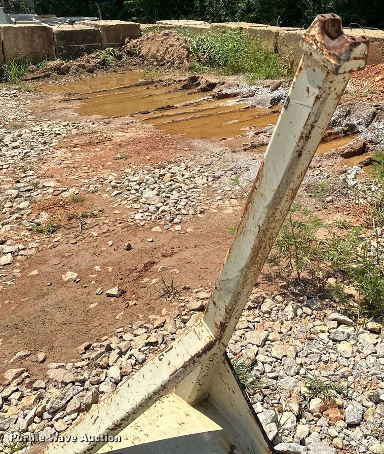 image for item ML9116 Truck parts, disk, and dozer blade