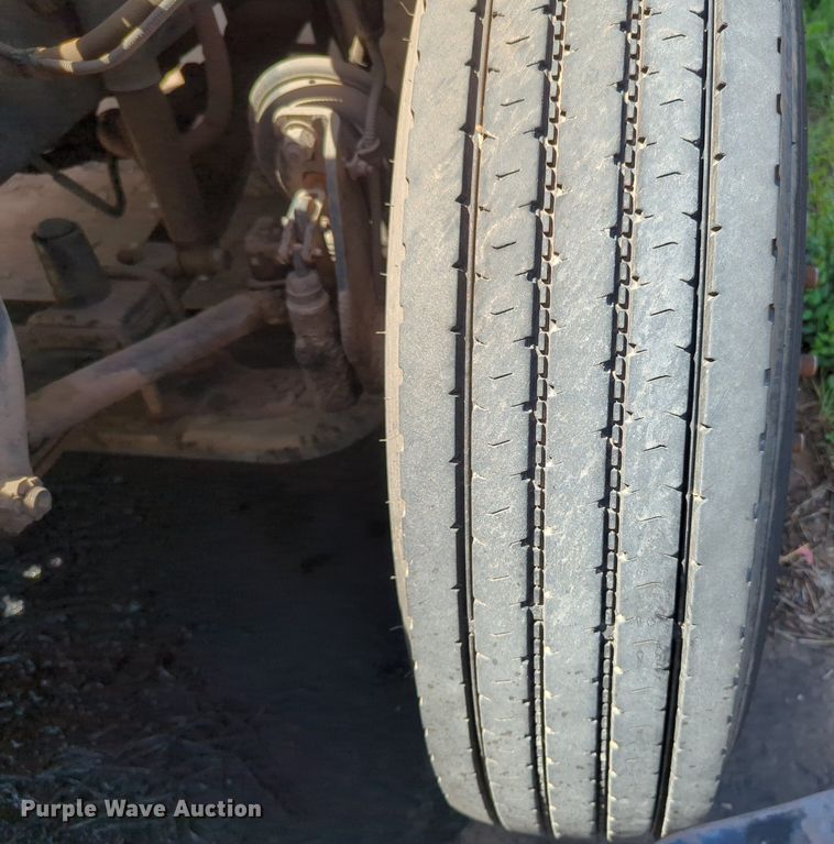 image for item MN9989 2012 Freightliner Business Class M2  box truck