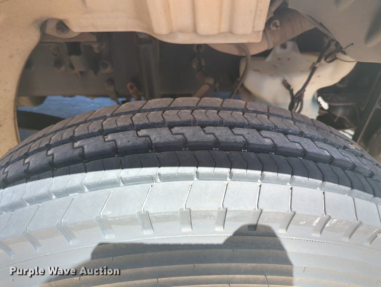 image for item MN9989 2012 Freightliner Business Class M2  box truck