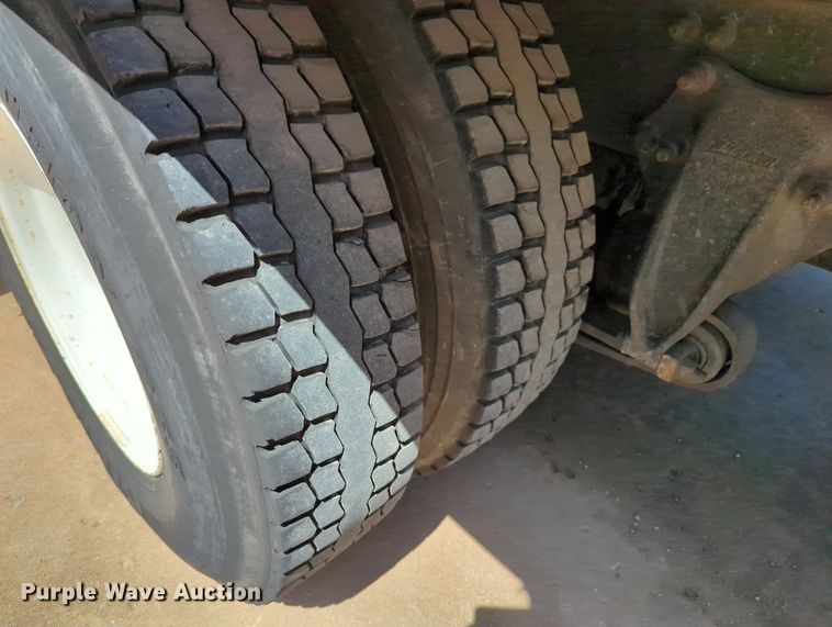 image for item MN9989 2012 Freightliner Business Class M2  box truck