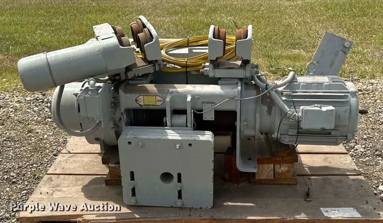 image for item MQ9303 Morris Material Handling Hevi-Lift  hoist