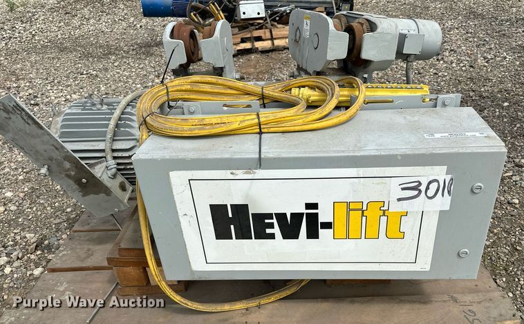 image for item MQ9303 Morris Material Handling Hevi-Lift  hoist