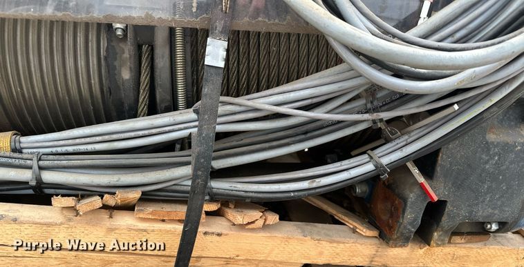 image for item MQ9304 2013 Siguren  hoist