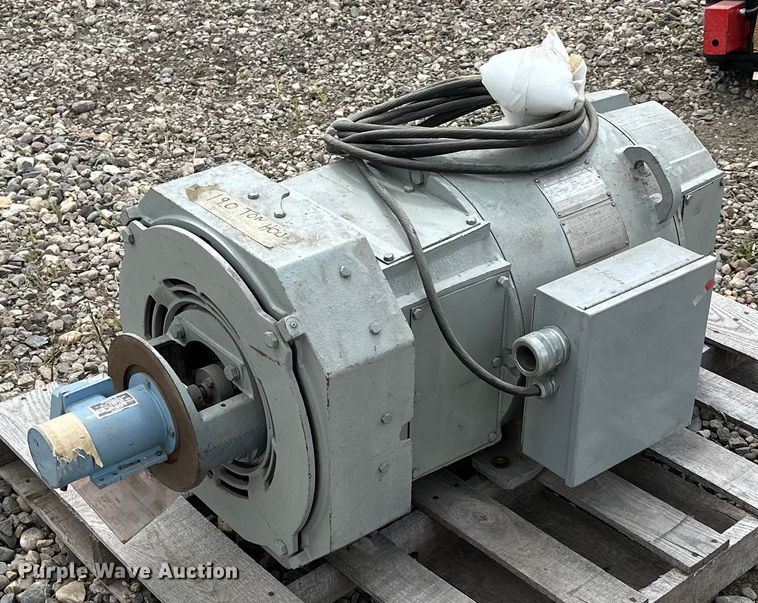 image for item MQ9305 General Electric KinaMatic  electric motor