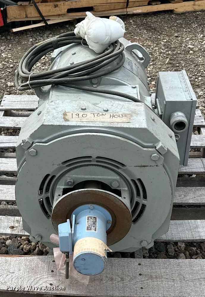 image for item MQ9305 General Electric KinaMatic  electric motor