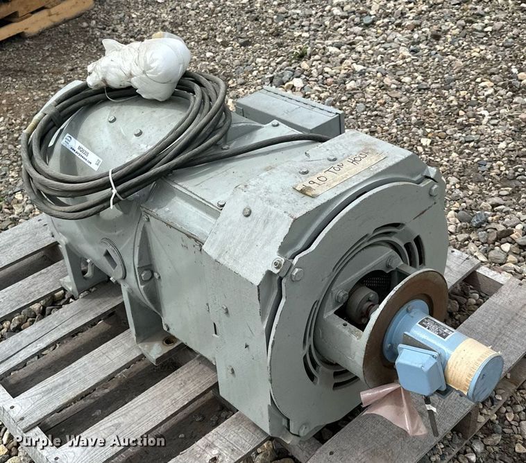 image for item MQ9305 General Electric KinaMatic  electric motor