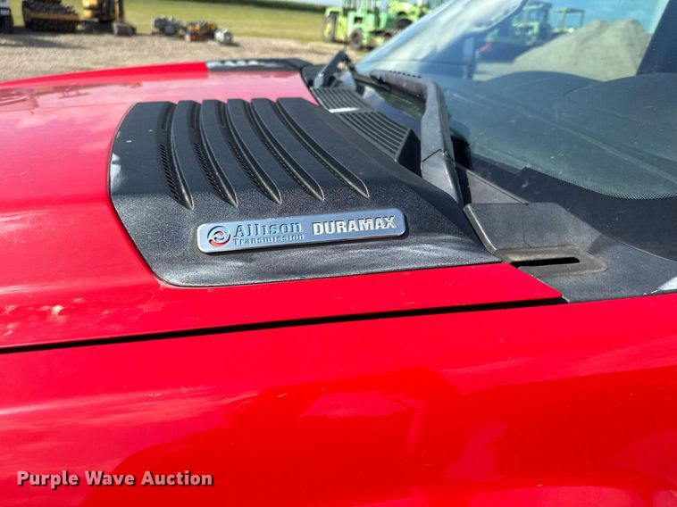 image for item MQ9306 2008 Chevrolet Silverado 3500HD  pickup truck