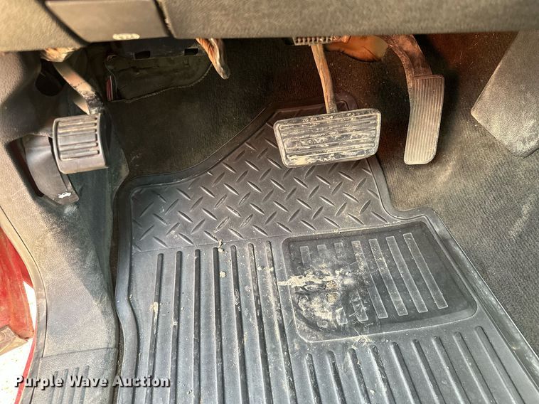 image for item MQ9306 2008 Chevrolet Silverado 3500HD  pickup truck