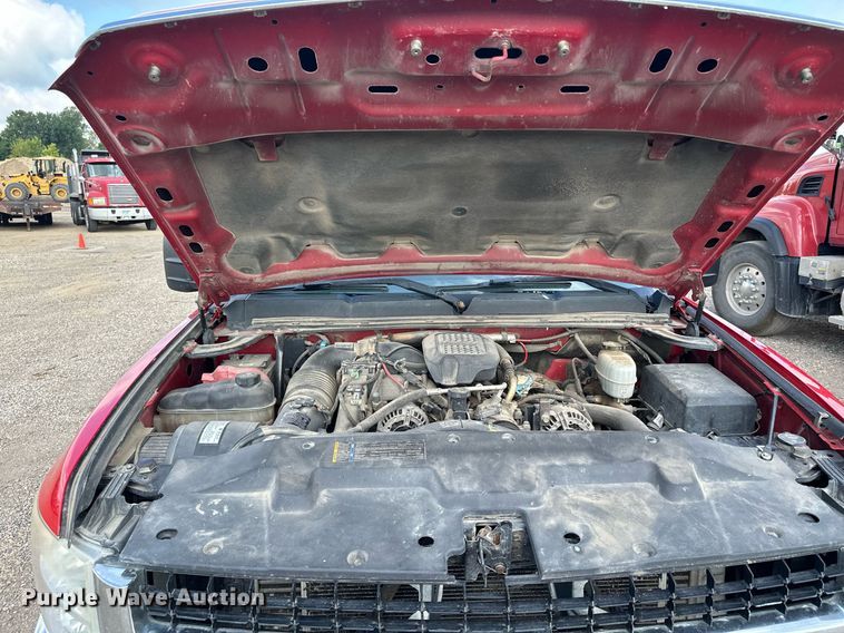 image for item MQ9306 2008 Chevrolet Silverado 3500HD  pickup truck