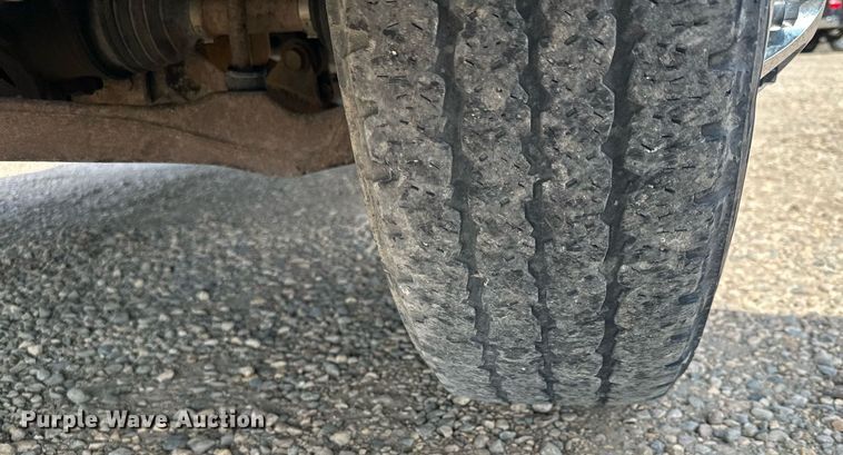 image for item MQ9306 2008 Chevrolet Silverado 3500HD  pickup truck