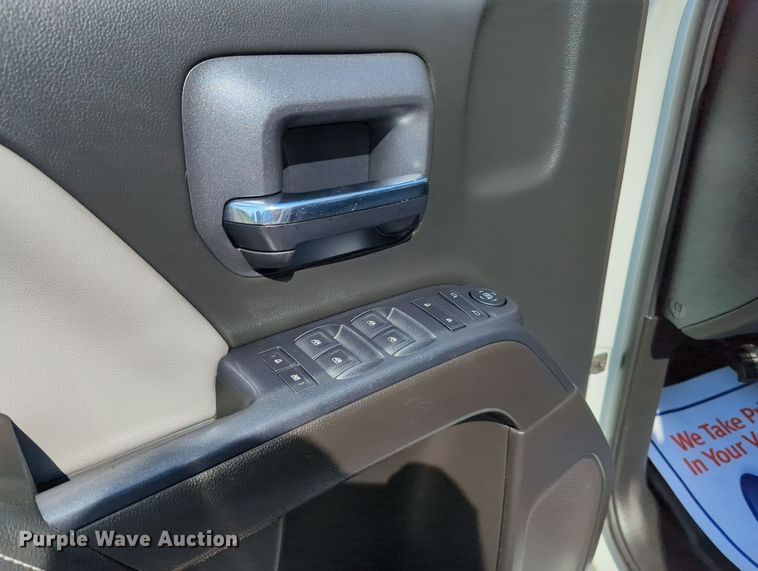 image for item MX9334 2015 Chevrolet Silverado 3500HD  Crew Cab utility bed pickup truck