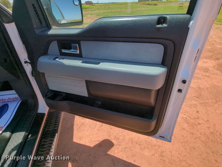 image for item MX9338 2014 Ford F150  SuperCab pickup truck