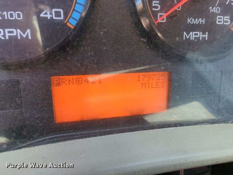 image for item MX9339 2011 International DuraStar 4300  flatbed truck