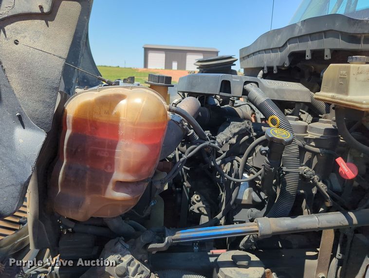 image for item MX9339 2011 International DuraStar 4300  flatbed truck