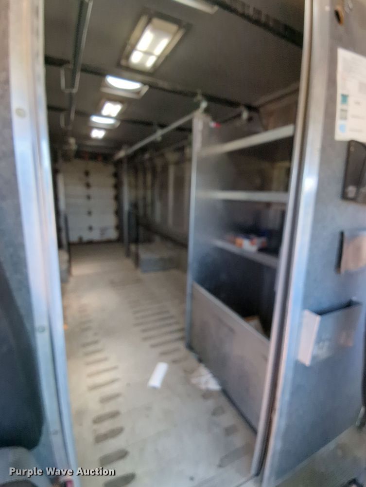 image for item MX9342 2010 Freightliner MT45  delivery van