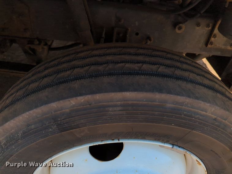 image for item MX9342 2010 Freightliner MT45  delivery van