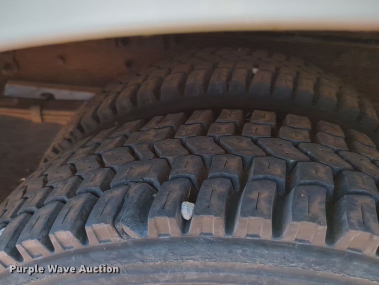 image for item MX9342 2010 Freightliner MT45  delivery van