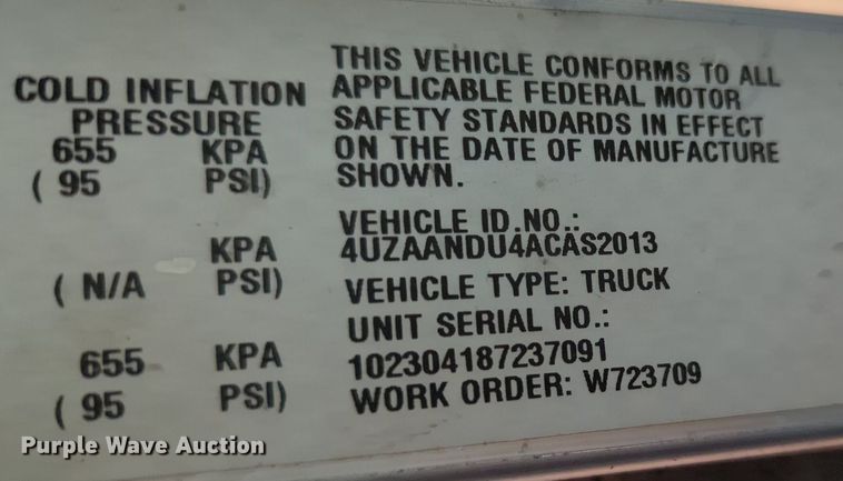 image for item MX9342 2010 Freightliner MT45  delivery van