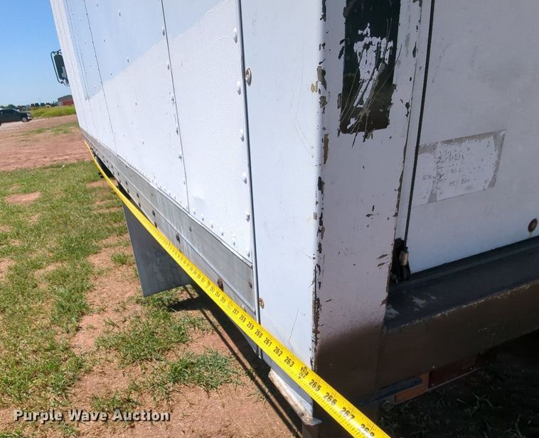 image for item MX9343 1995 Isuzu FRR  box truck