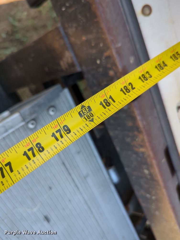 image for item MX9343 1995 Isuzu FRR  box truck