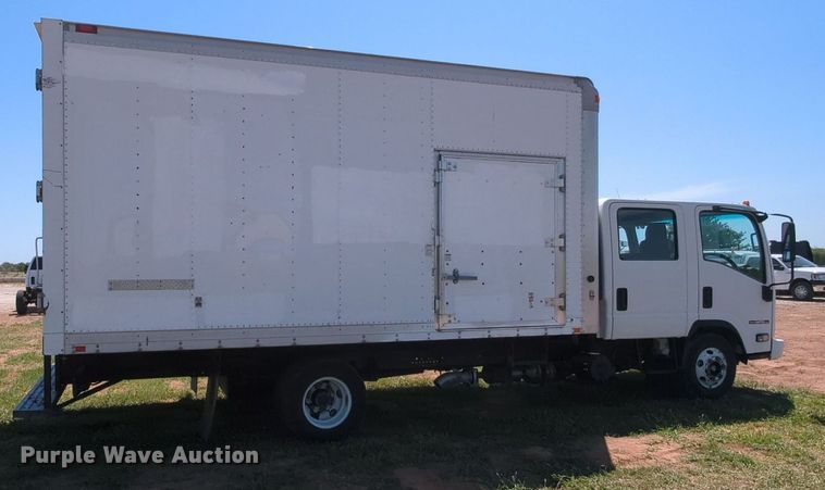 image for item MX9344 2008 Isuzu NPR  Crew Cab box truck