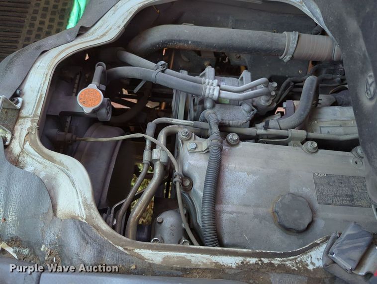 image for item MX9344 2008 Isuzu NPR  Crew Cab box truck