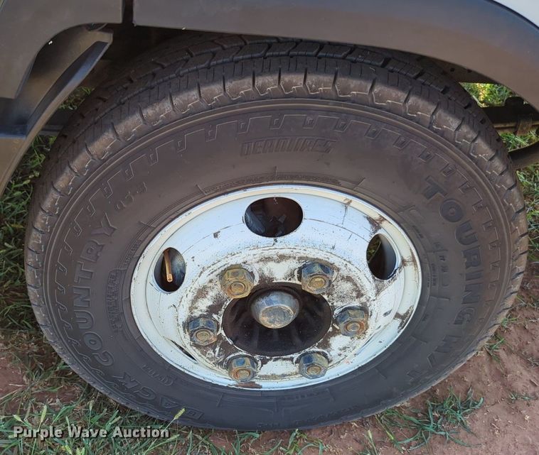 image for item MX9344 2008 Isuzu NPR  Crew Cab box truck