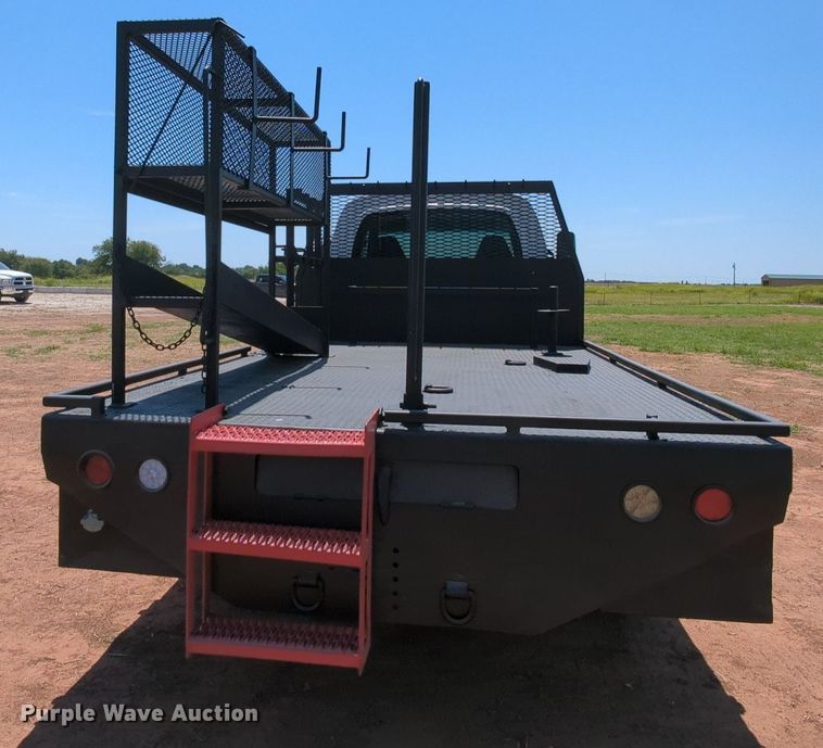 image for item MX9346 2008 Chevrolet C4500  Crew Cab flatbed truck