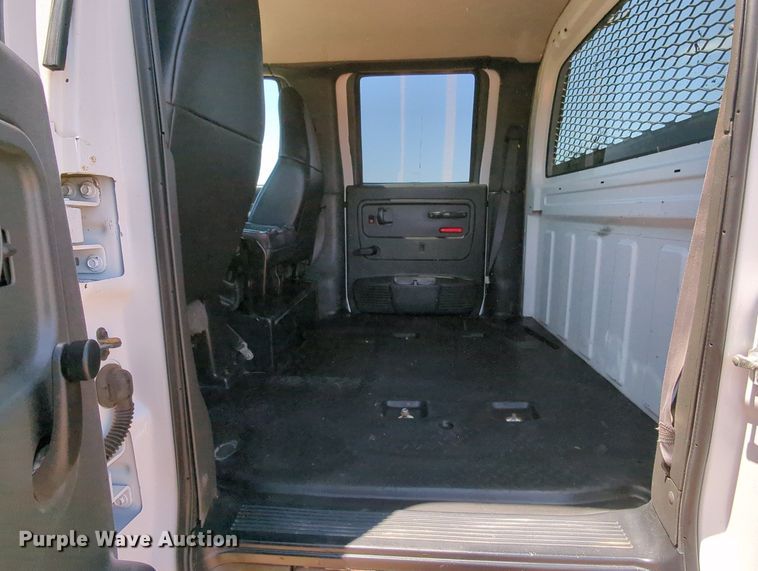 image for item MX9346 2008 Chevrolet C4500  Crew Cab flatbed truck