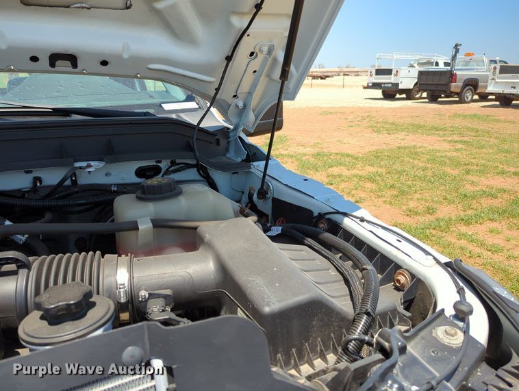 image for item MX9347 2012 Ford F250 Super Duty  pickup truck cab and chassis