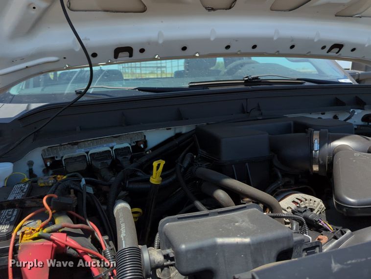 image for item MX9347 2012 Ford F250 Super Duty  pickup truck cab and chassis