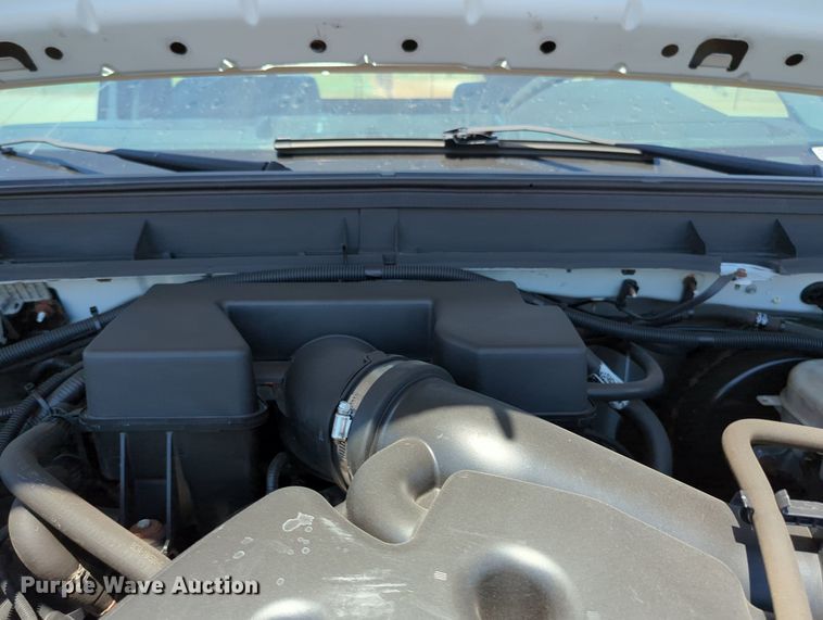 image for item MX9347 2012 Ford F250 Super Duty  pickup truck cab and chassis