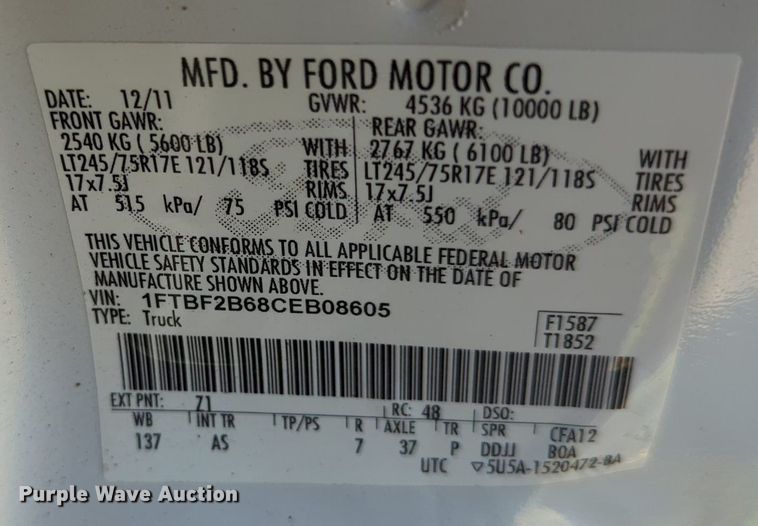 image for item MX9347 2012 Ford F250 Super Duty  pickup truck cab and chassis