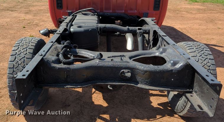 image for item MX9348 2008 Chevrolet Silverado 3500HD  pickup truck cab and chassis