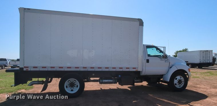 image for item MX9349 2013 Ford F650 Super Duty  box truck