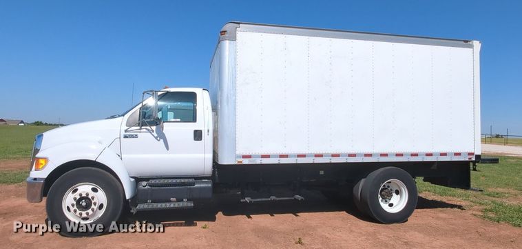 image for item MX9349 2013 Ford F650 Super Duty  box truck